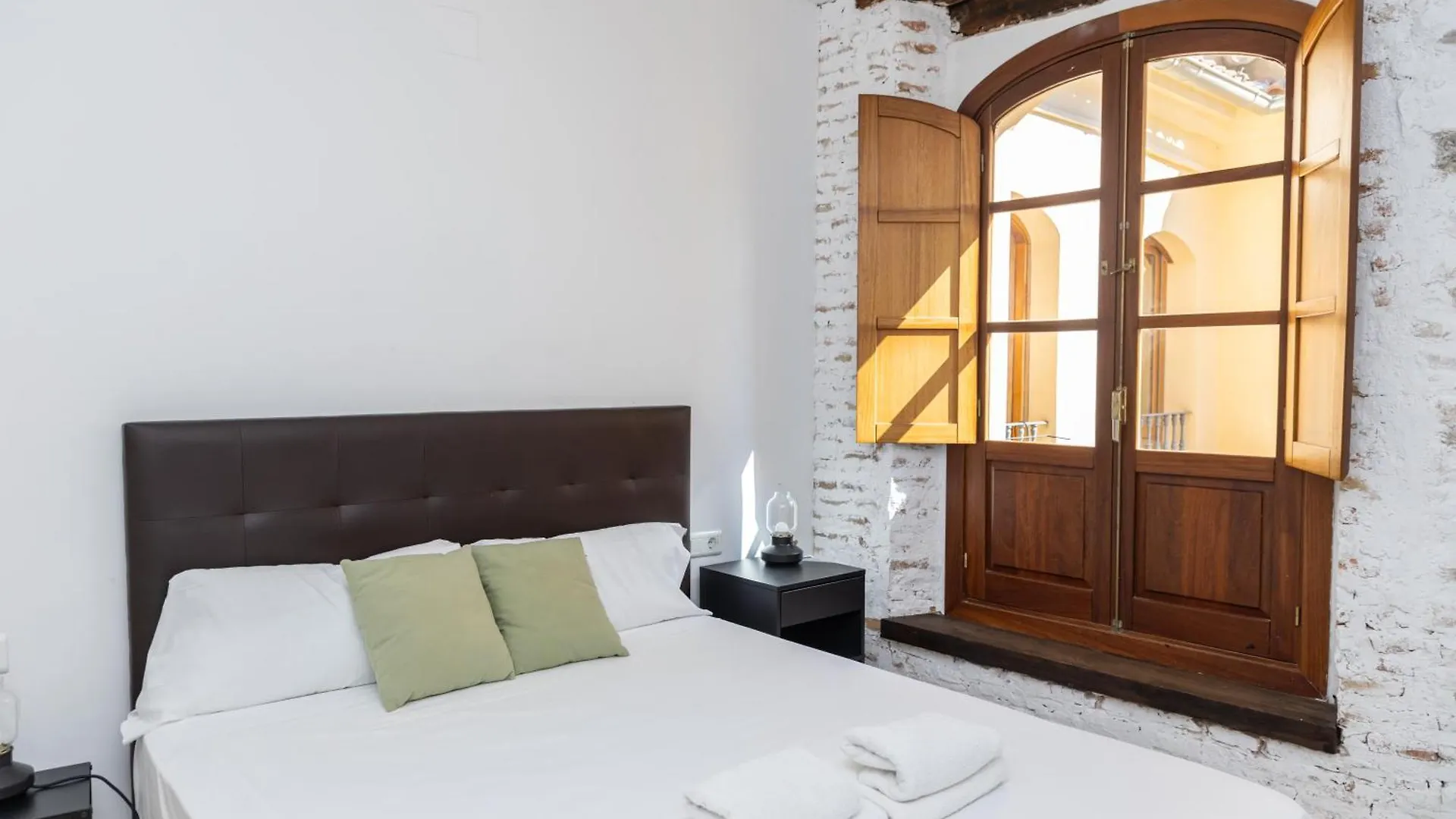 Picasso'S Neighbor Apartment Malaga Spain